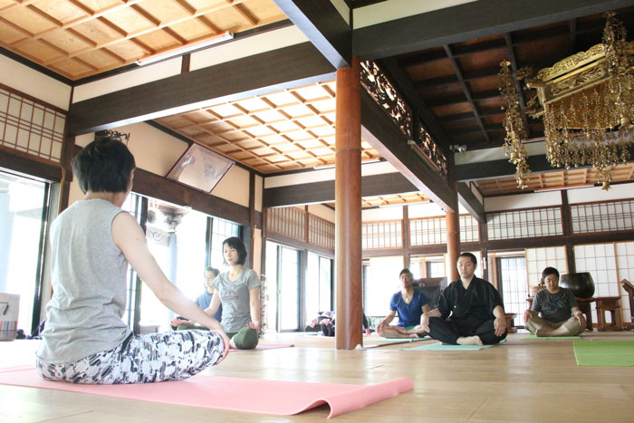 ヨガ教室