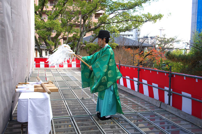 神楽殿上棟祭の写真