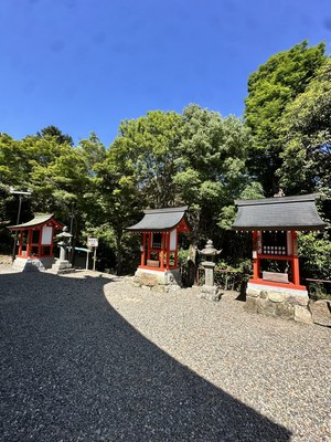 柏原八幡宮の摂社・末社
