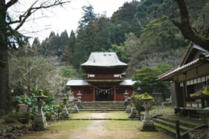 神社外観