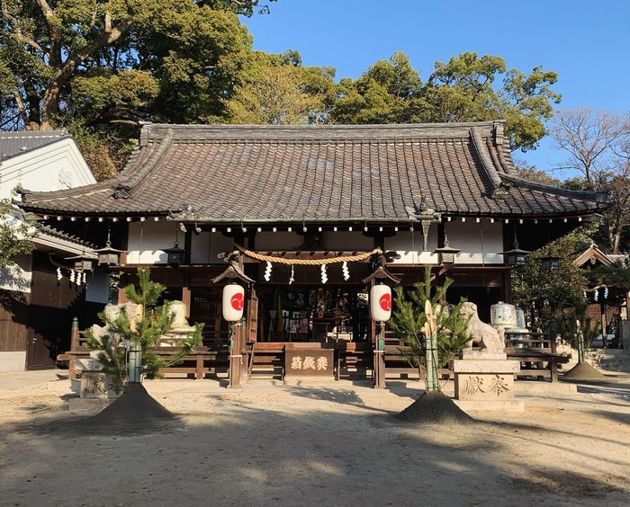 六甲八幡神社 社殿