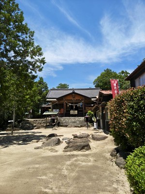 神社外観