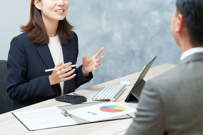 データを用いた具体的な提案で、納得できる婚活を。