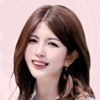 星衣奈(せいな)先生